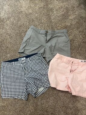 Old Navy Women’s Bundle Cotton Chino Shorts